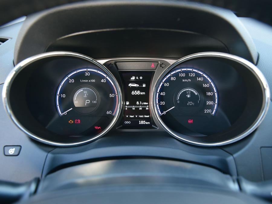  Hyundai ix35 2013 года  (фото 7 из 30)